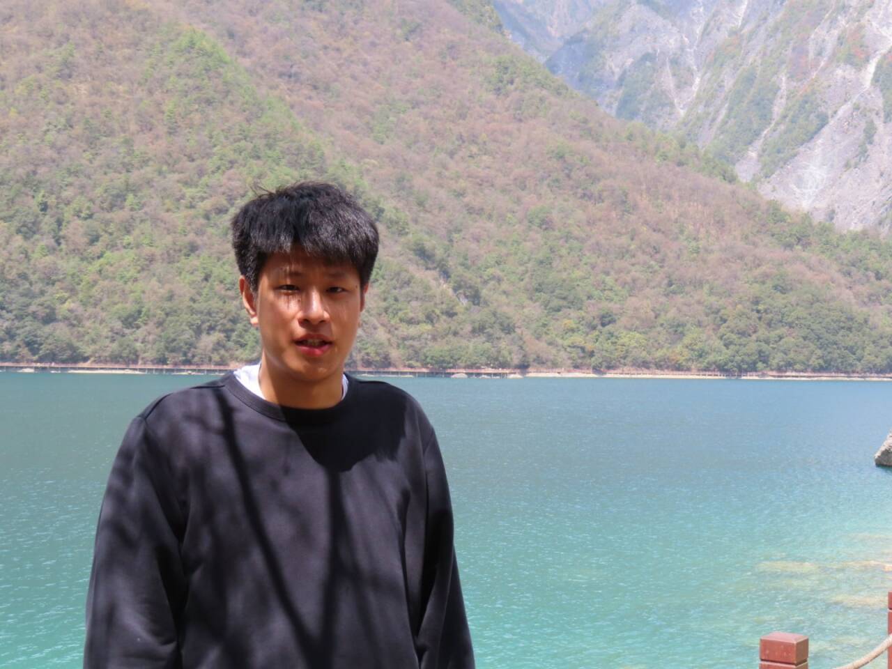 Ruixuan Yang